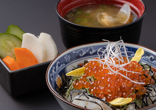 〆のミニ丼